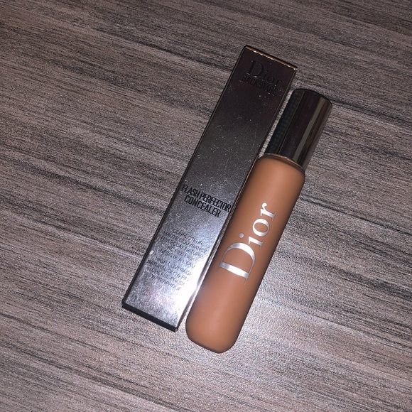 ✨5N✨Dior Backstage NEW In Box Flash Perfector Concealer - Picture 3 of 7